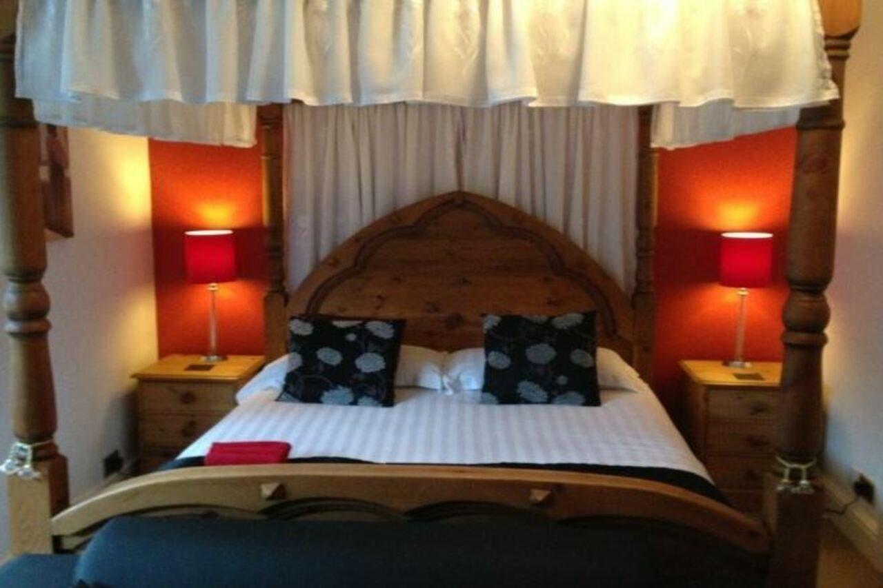 Number 80 Hotel Bowness-on-Windermere Buitenkant foto