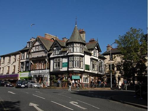Number 80 Hotel Bowness-on-Windermere Buitenkant foto